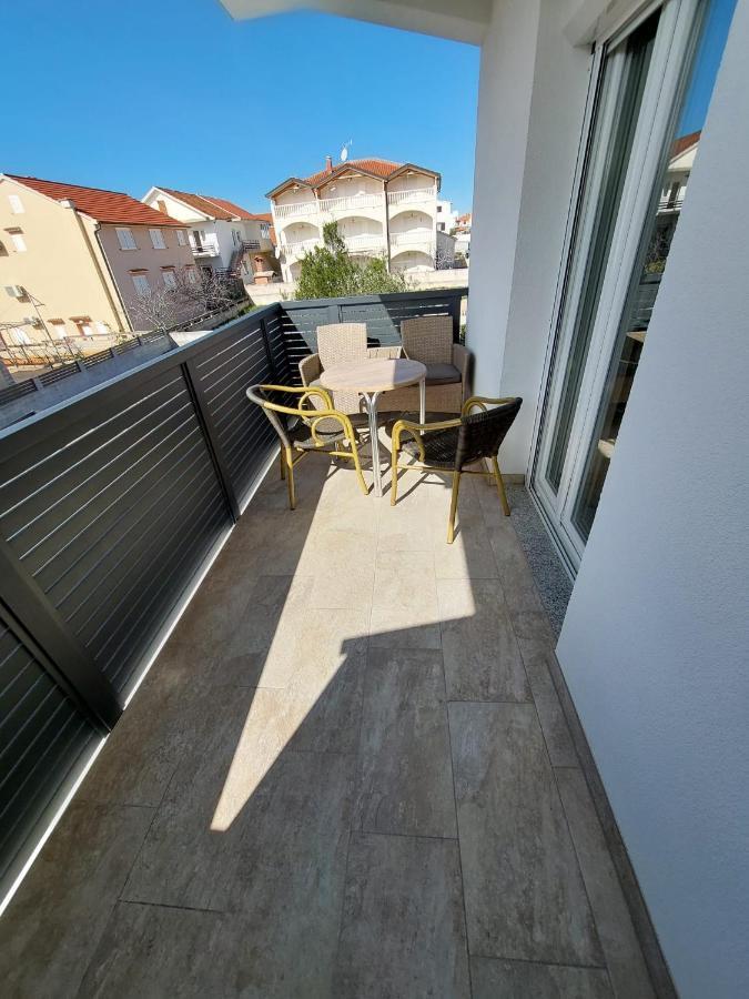 Apartmani Tropical Vodice Exterior foto